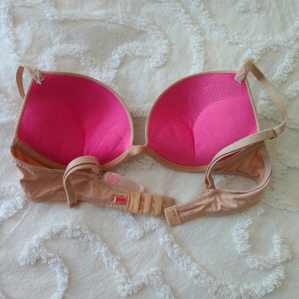 VS PINK extreme push up bra